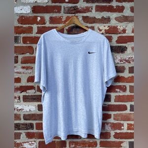 Vintage Nike T-shirt